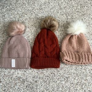 Bundle of 3 knit POM beanies.